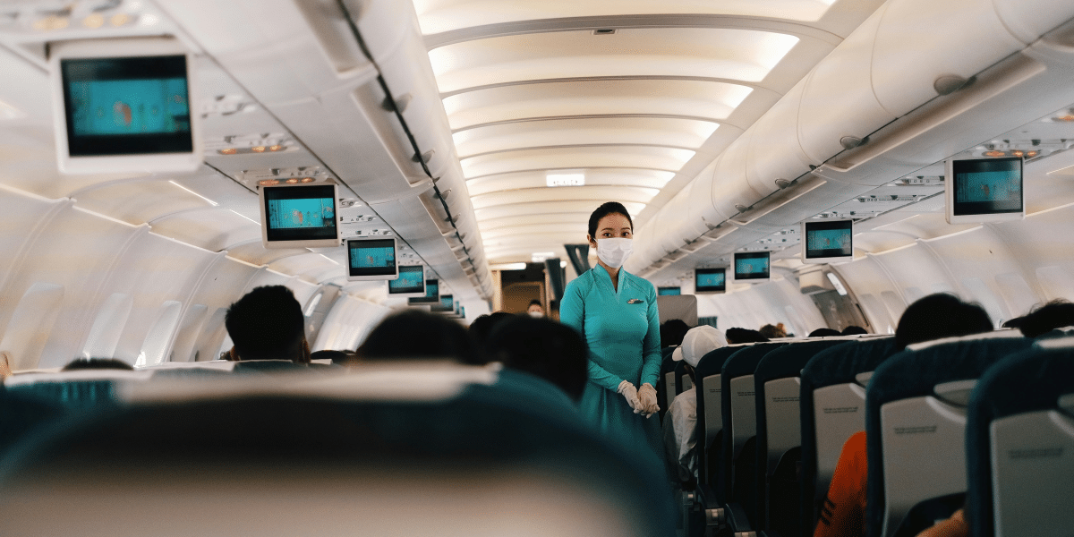 Sky-High Success: Speak Like a Pro With This Spanish Language Guide for Flight Attendants
