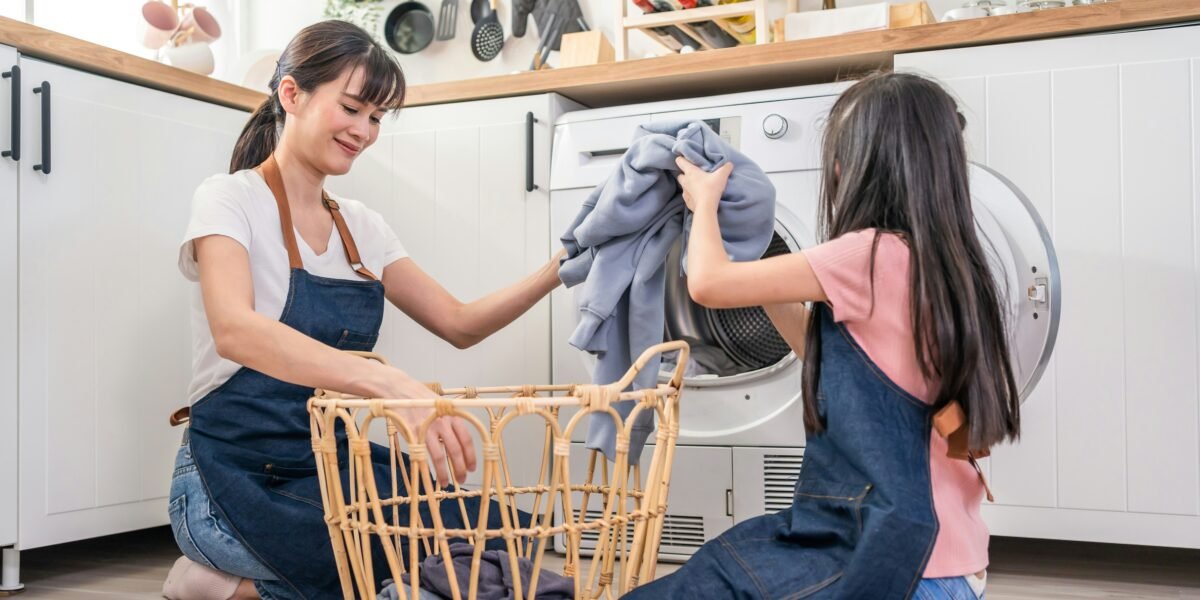 How to Declutter Your Atlanta Apartment: Embrace Minimalism in a Small Space