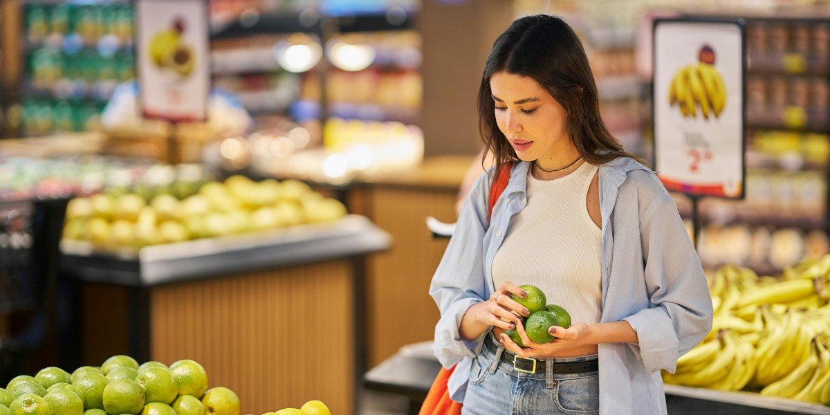 What Weakens Retail Sales in an Economy