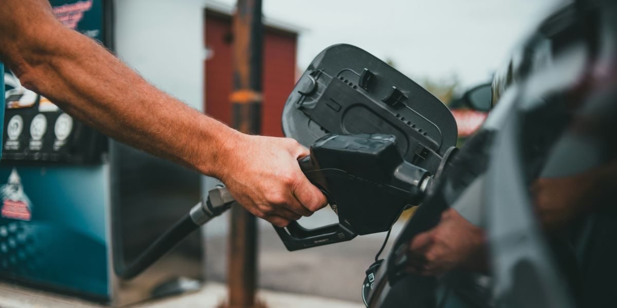 Georgia Gas Tax Suspension Extended Through November 30, Covering Thanksgiving Travel