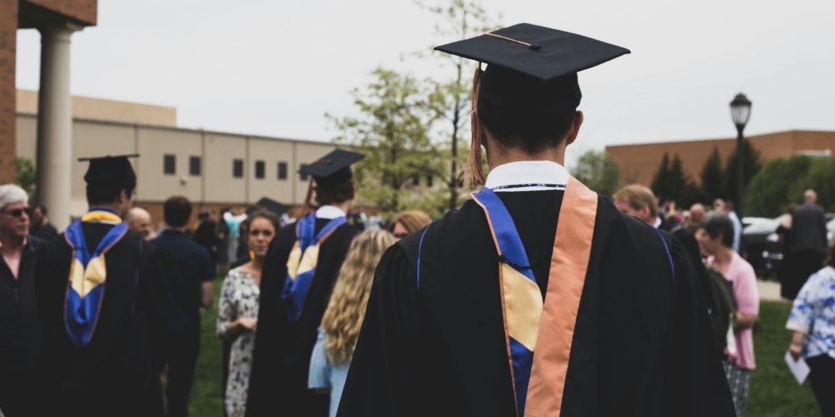 Georgia HOPE and Zell Miller Scholarship Requirements